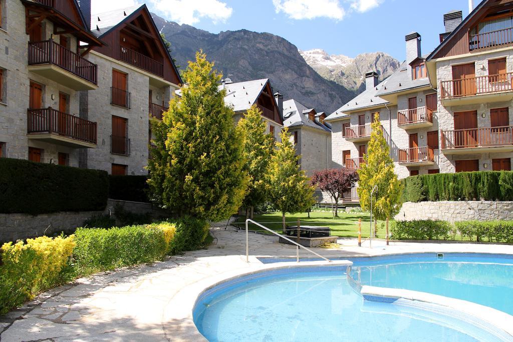 Apartamento La Coma De Alba Benasque Habitación foto